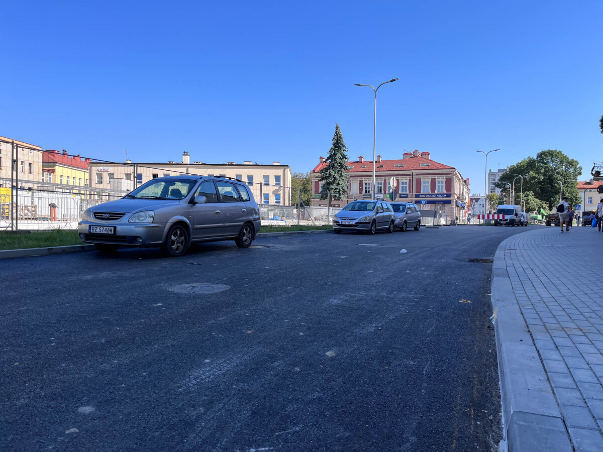 Budowa Rzeszowskiego Centrum Komunikacyjnego zbliża się do końca [wrzesień 2023]